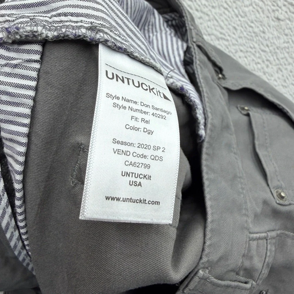UNTUCKit don santiago
